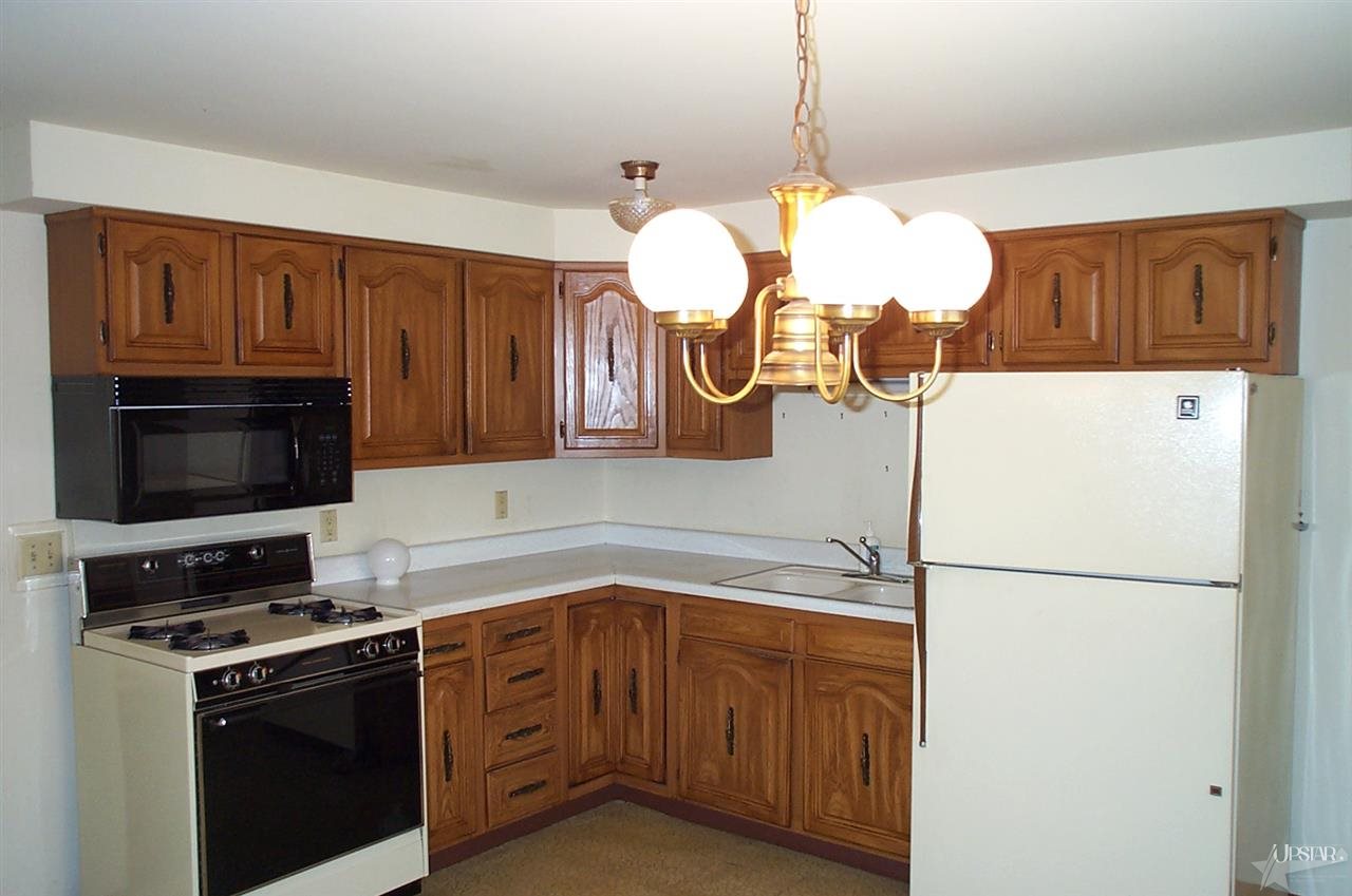 4324 Wayne Trce, Fort Wayne, IN 46806 photo 8