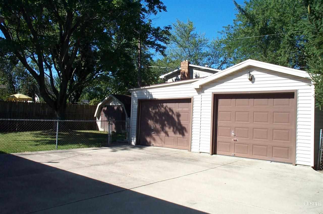 4324 Wayne Trce, Fort Wayne, IN 46806 photo 17