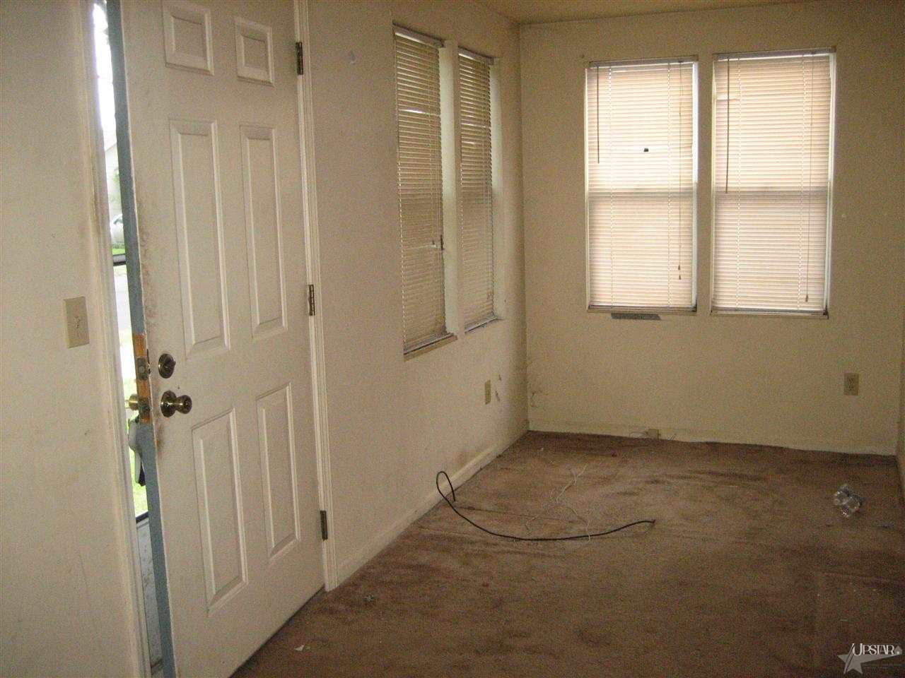 726 Lillian Ave, Fort Wayne, IN 46808 photo 5