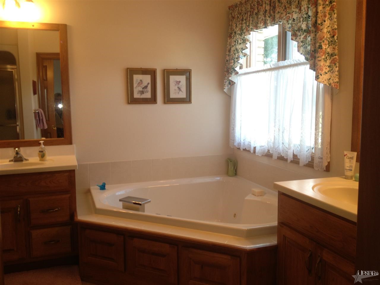3546 Franklin Dr, Auburn, IN 46706 photo 20