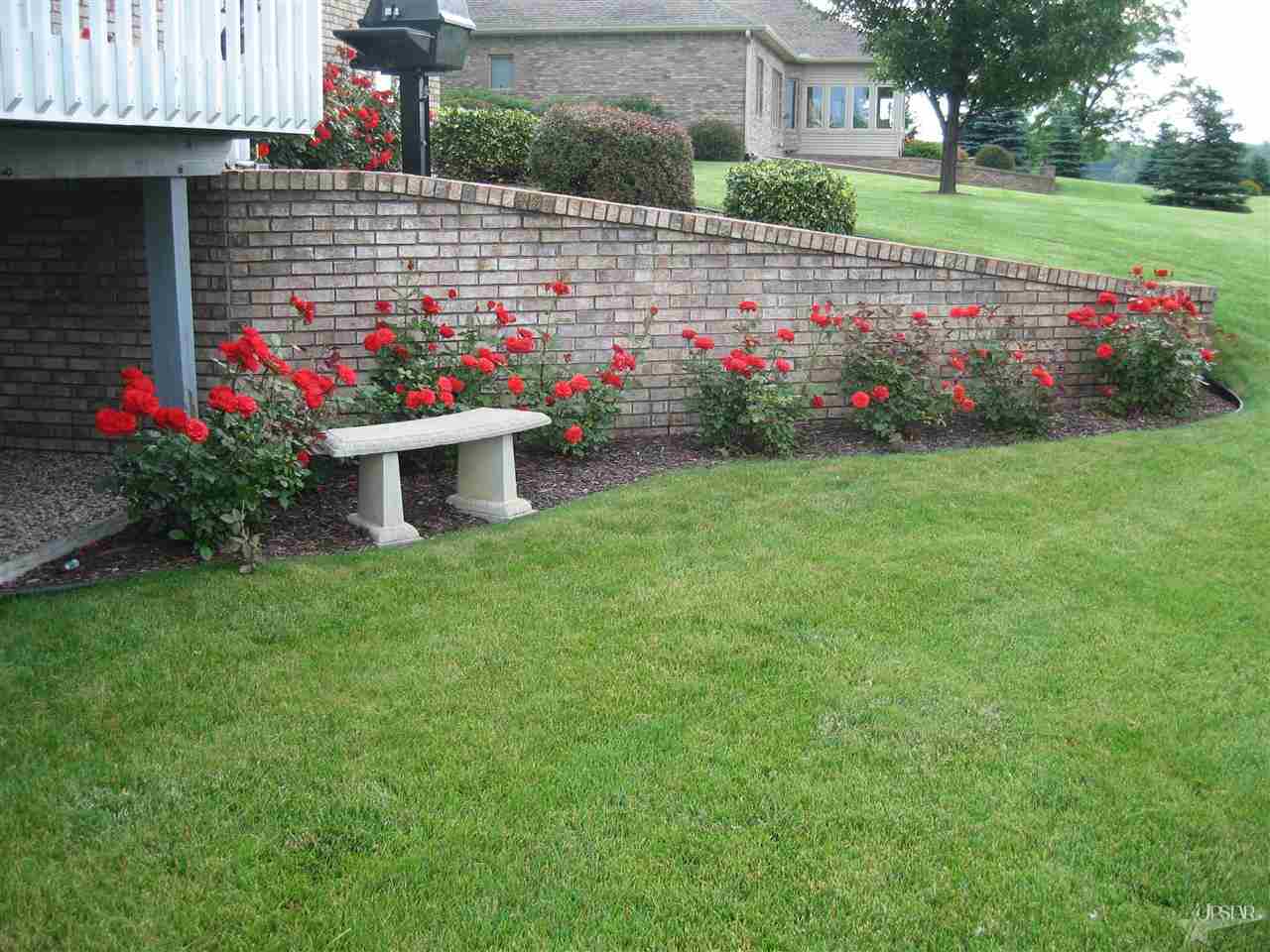 3546 Franklin Dr, Auburn, IN 46706 photo 13