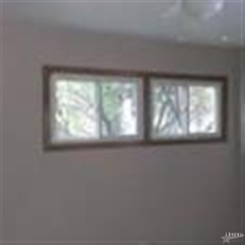 640 William St, Huntington, IN 46750 photo 2