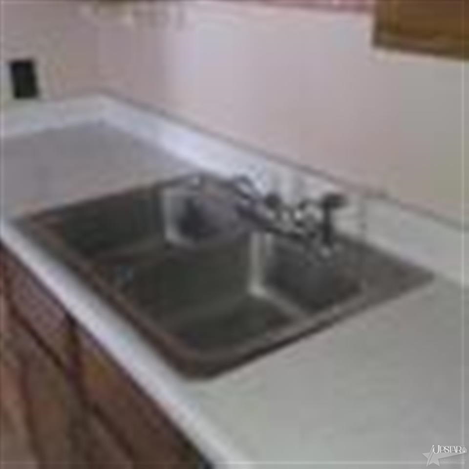 640 William St, Huntington, IN 46750 photo 6