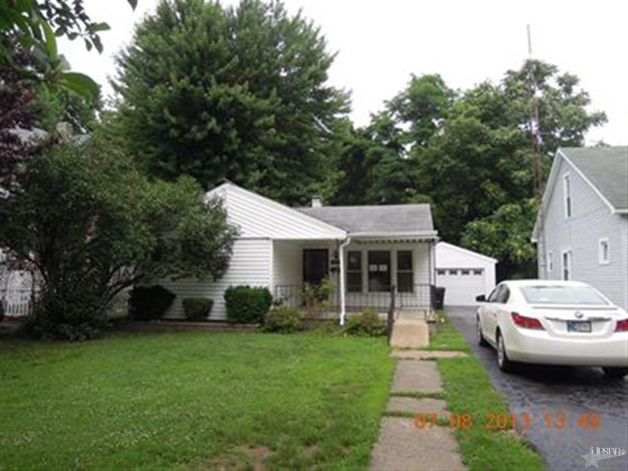 640 William St, Huntington, IN 46750 photo 1