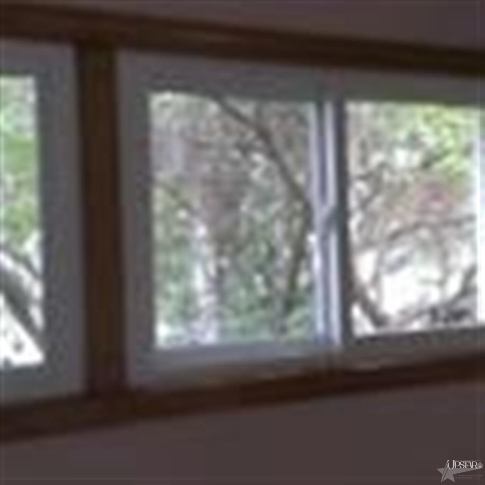 640 William St, Huntington, IN 46750 photo 4