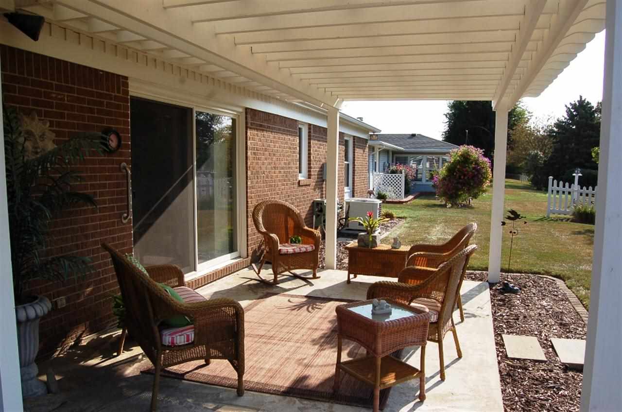 1051 Homewood Dr, Frankfort, IN 46041 photo 3