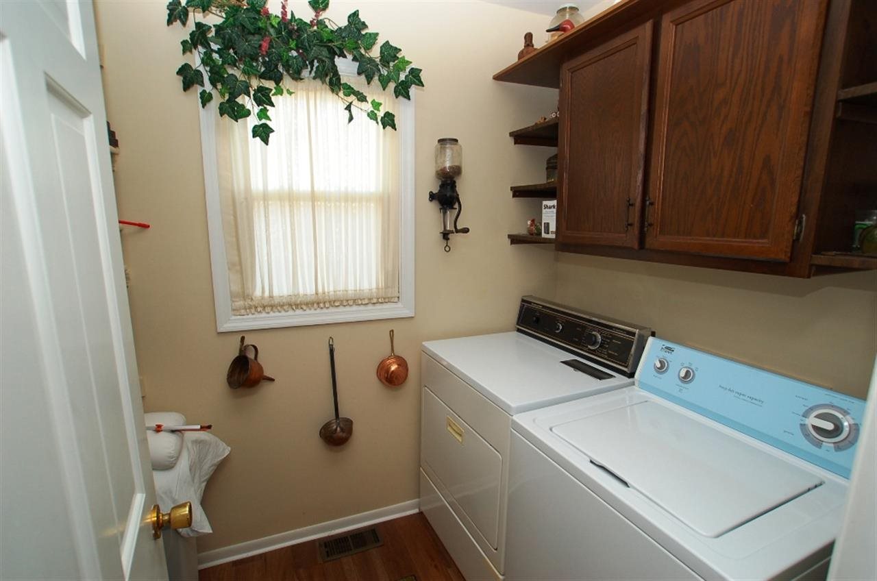 1051 Homewood Dr, Frankfort, IN 46041 photo 6