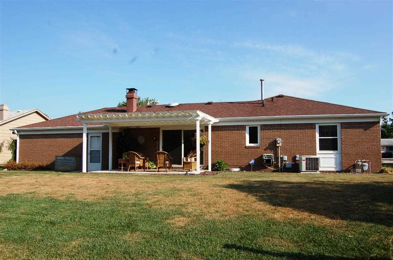 1051 Homewood Dr, Frankfort, IN 46041 photo 5