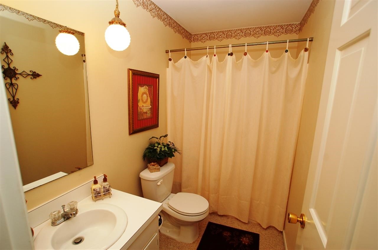 1051 Homewood Dr, Frankfort, IN 46041 photo 7