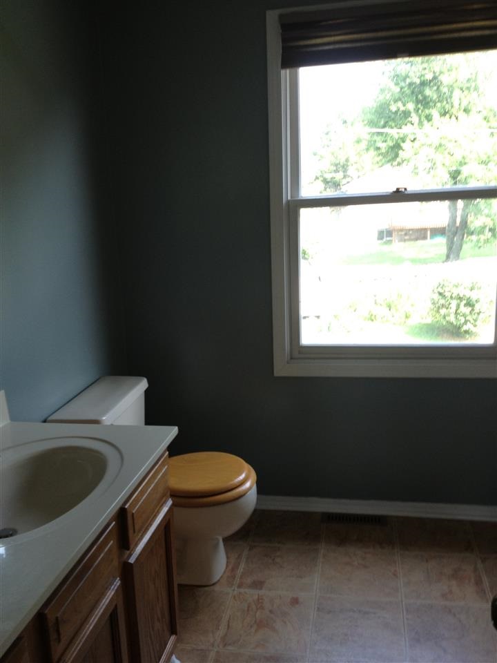 210 Beechwood Dr, Ellettsville, IN 47429 photo 12