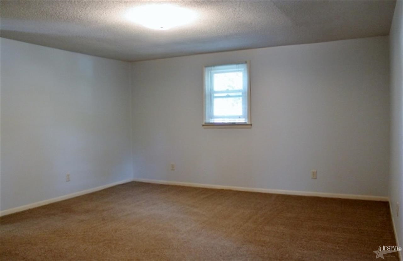 4832 Imperial Park Dr, Fort Wayne, IN 46835 photo 15