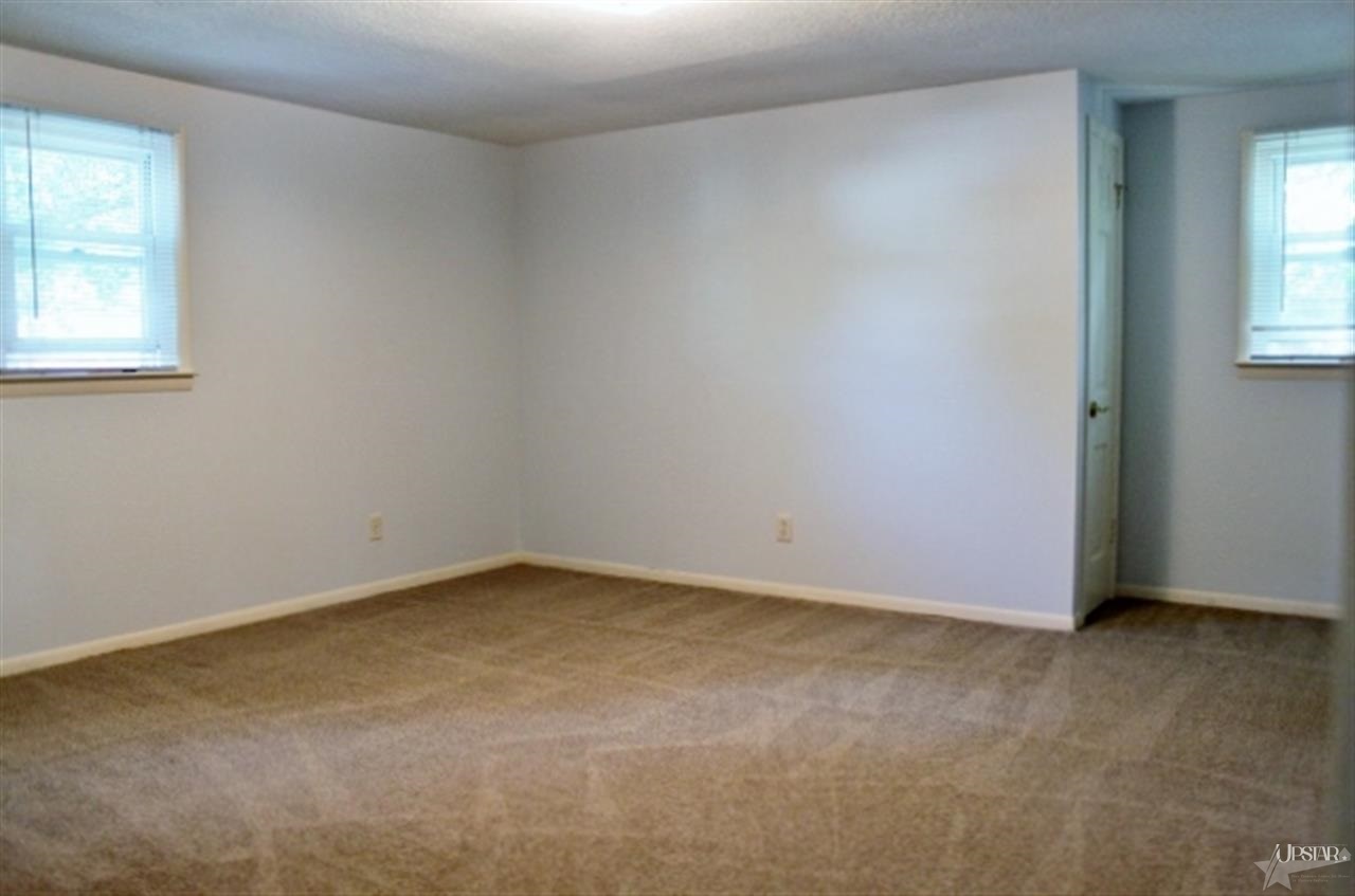 4832 Imperial Park Dr, Fort Wayne, IN 46835 photo 16