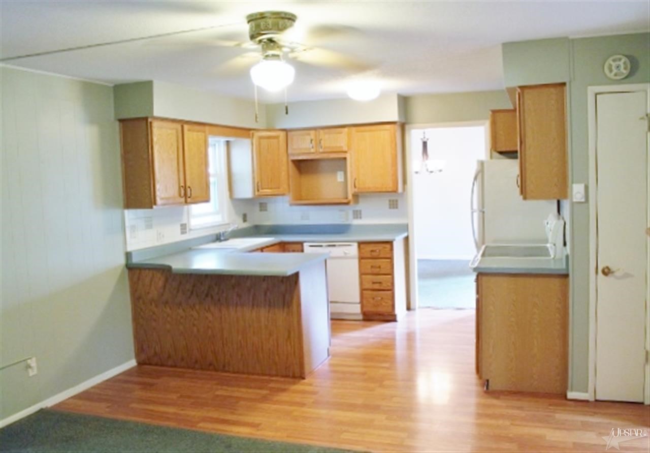 4832 Imperial Park Dr, Fort Wayne, IN 46835 photo 7