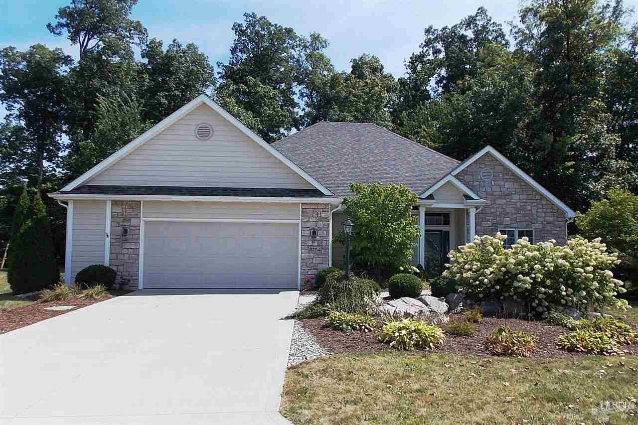 11724 Island Cove Dr, Fort Wayne, IN 46845 photo 1