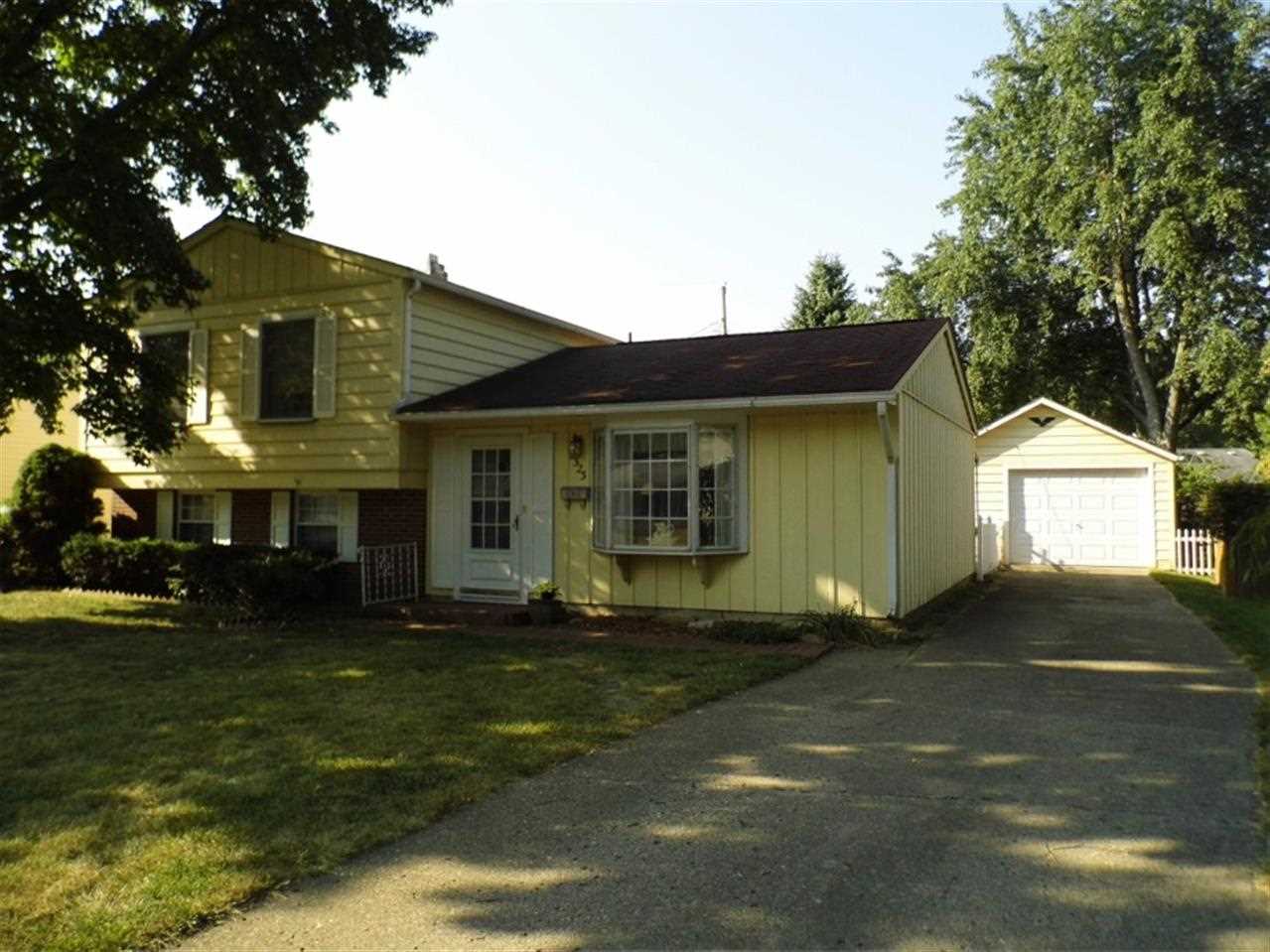 2323 Dakota Dr, Lafayette, IN 47909 photo 2