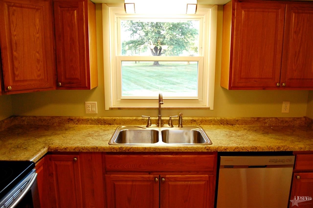 7041 46th Dr, Fort Wayne, IN 46835 photo 5