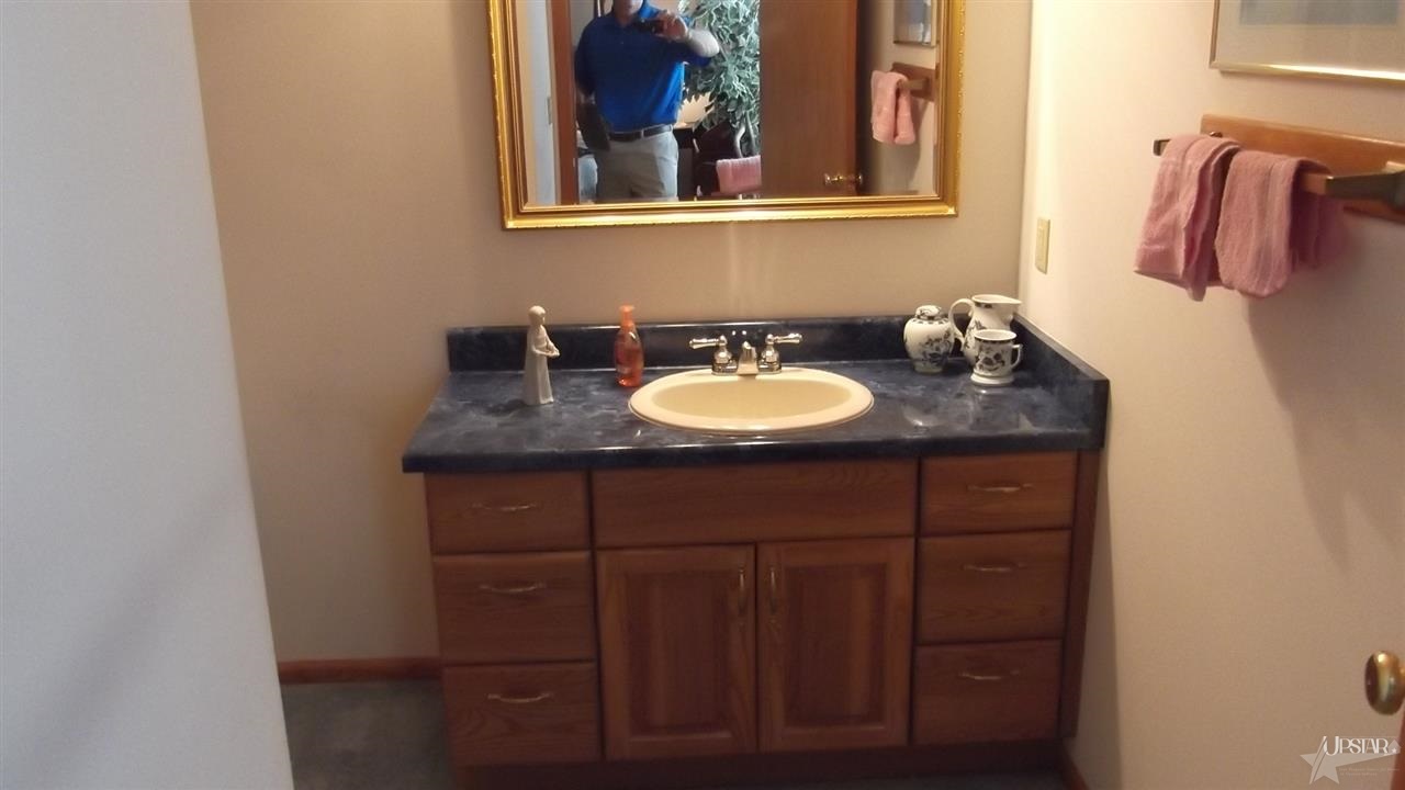 8209 Asher Dr, Fort Wayne, IN 46815 photo 16