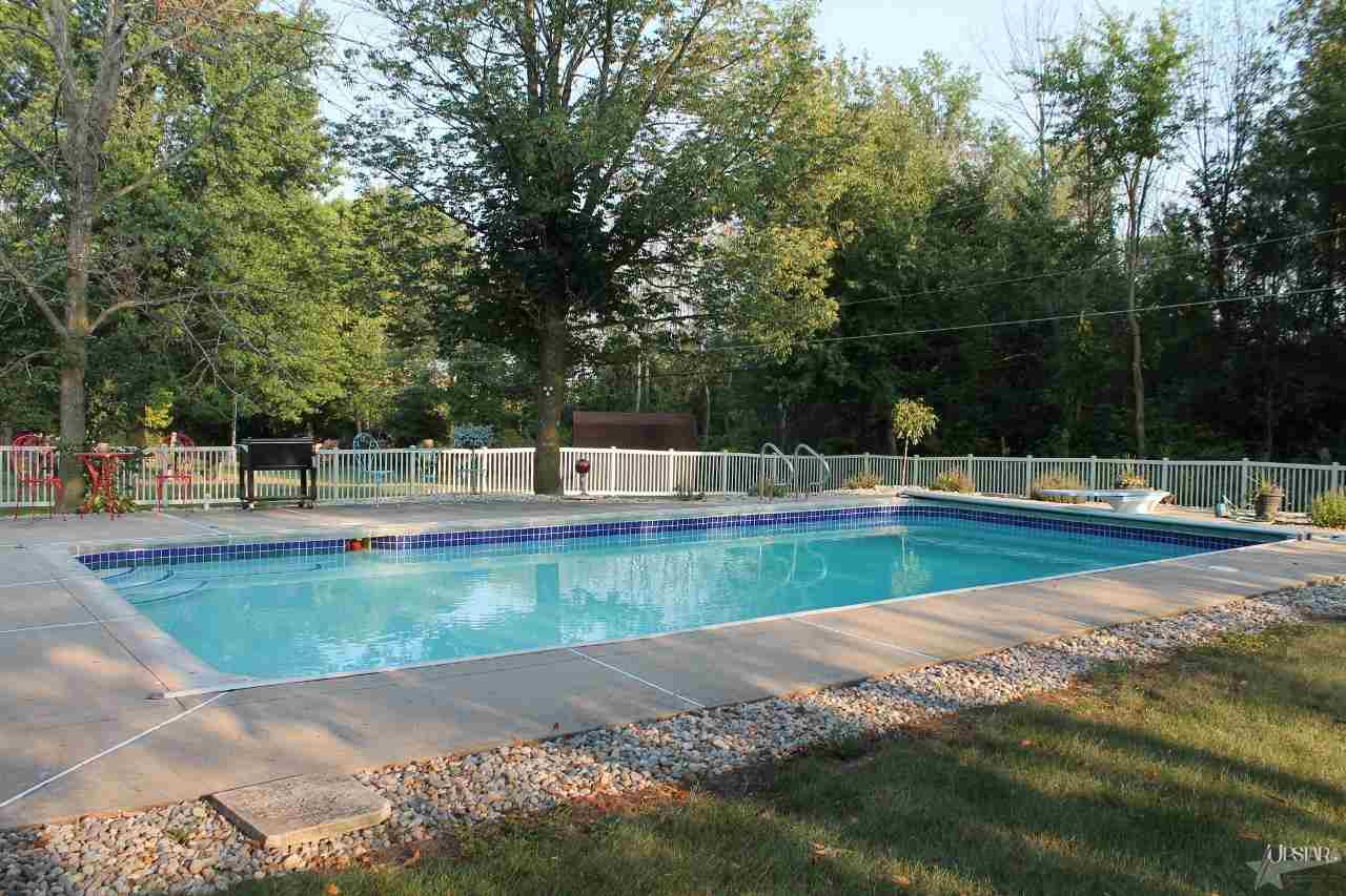 2598 E Maple Dr, Bluffton, IN 46714 photo 25