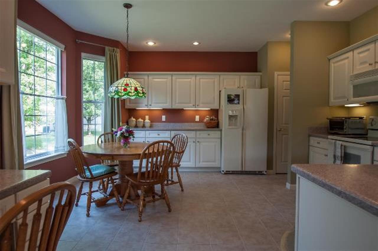 1055 S Fieldcrest Ct, Bloomington, IN 47401 photo 11