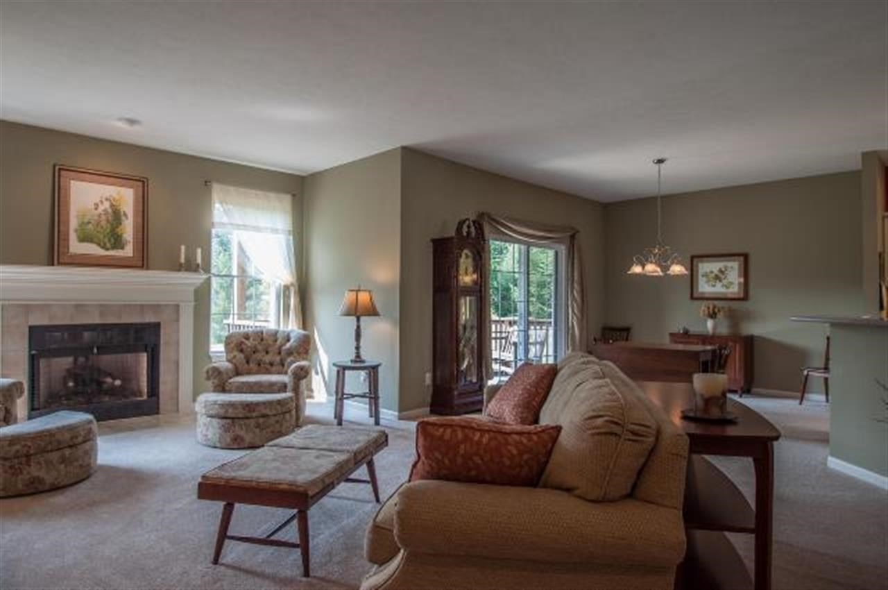 1055 S Fieldcrest Ct, Bloomington, IN 47401 photo 7