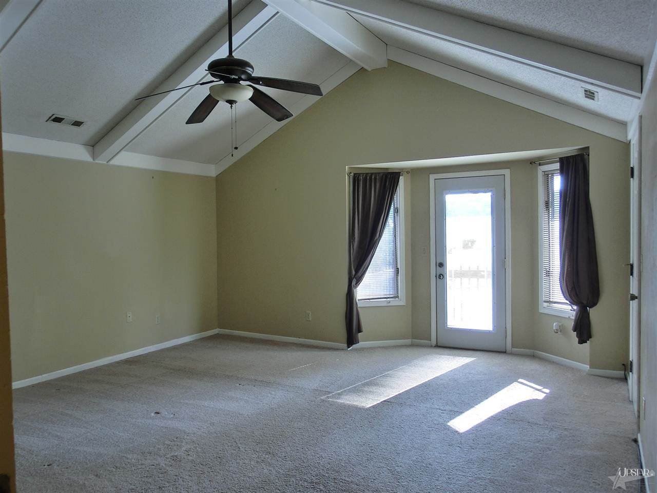 1005 Dawnan Dr, Fort Wayne, IN 46816 photo 15