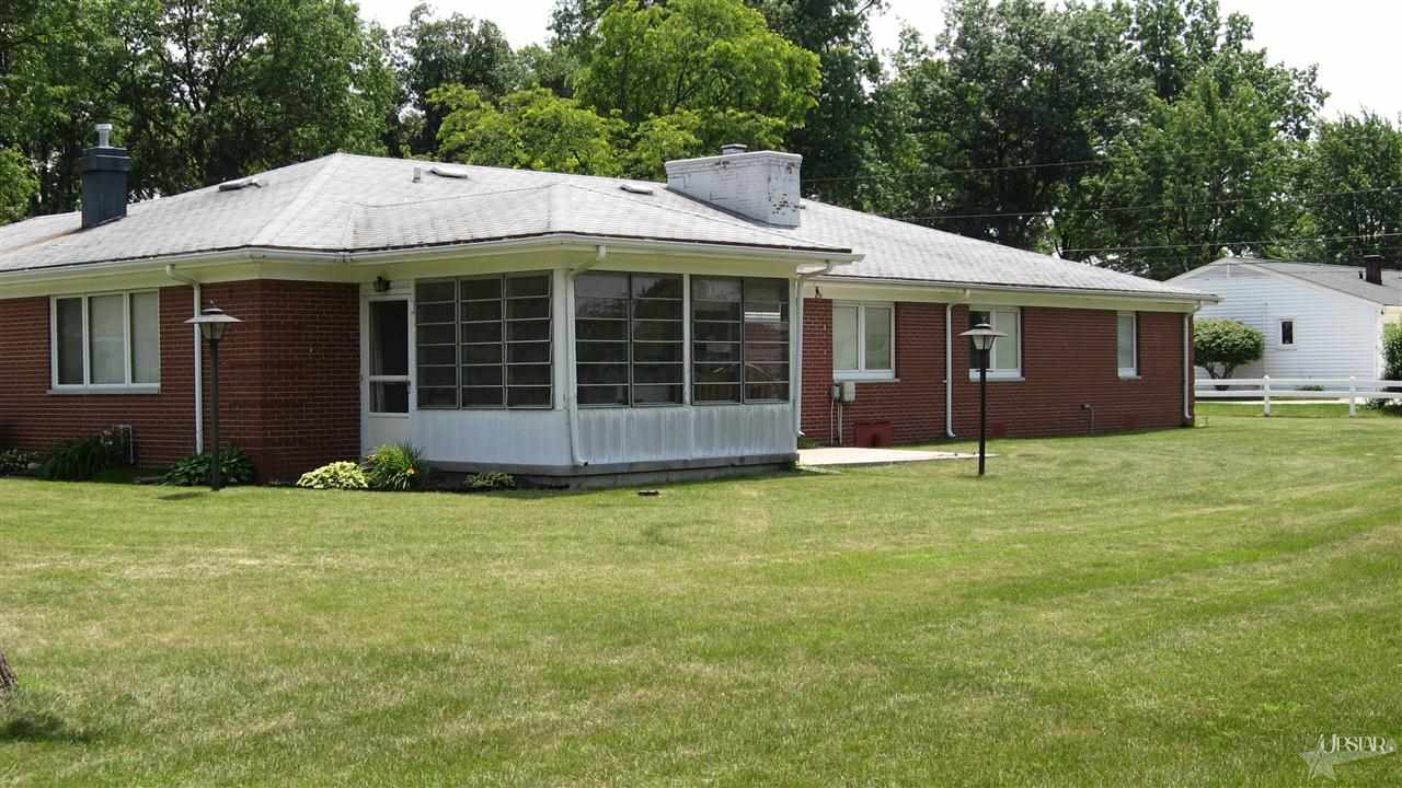 6341 Sharon Dr, Fort Wayne, IN 46825 photo 4