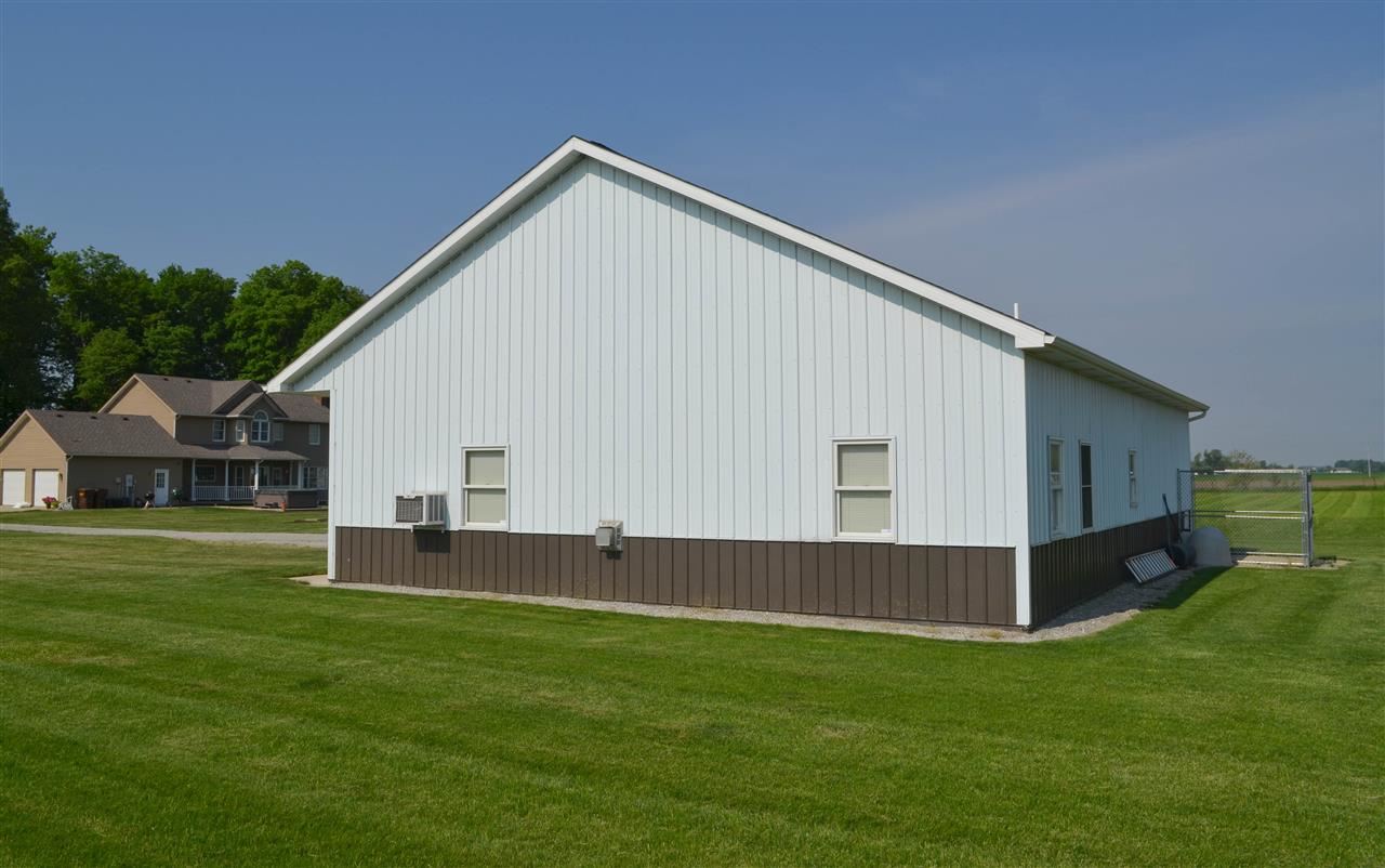 7616 W Cook Rd, Fort Wayne, IN 46818 photo 4
