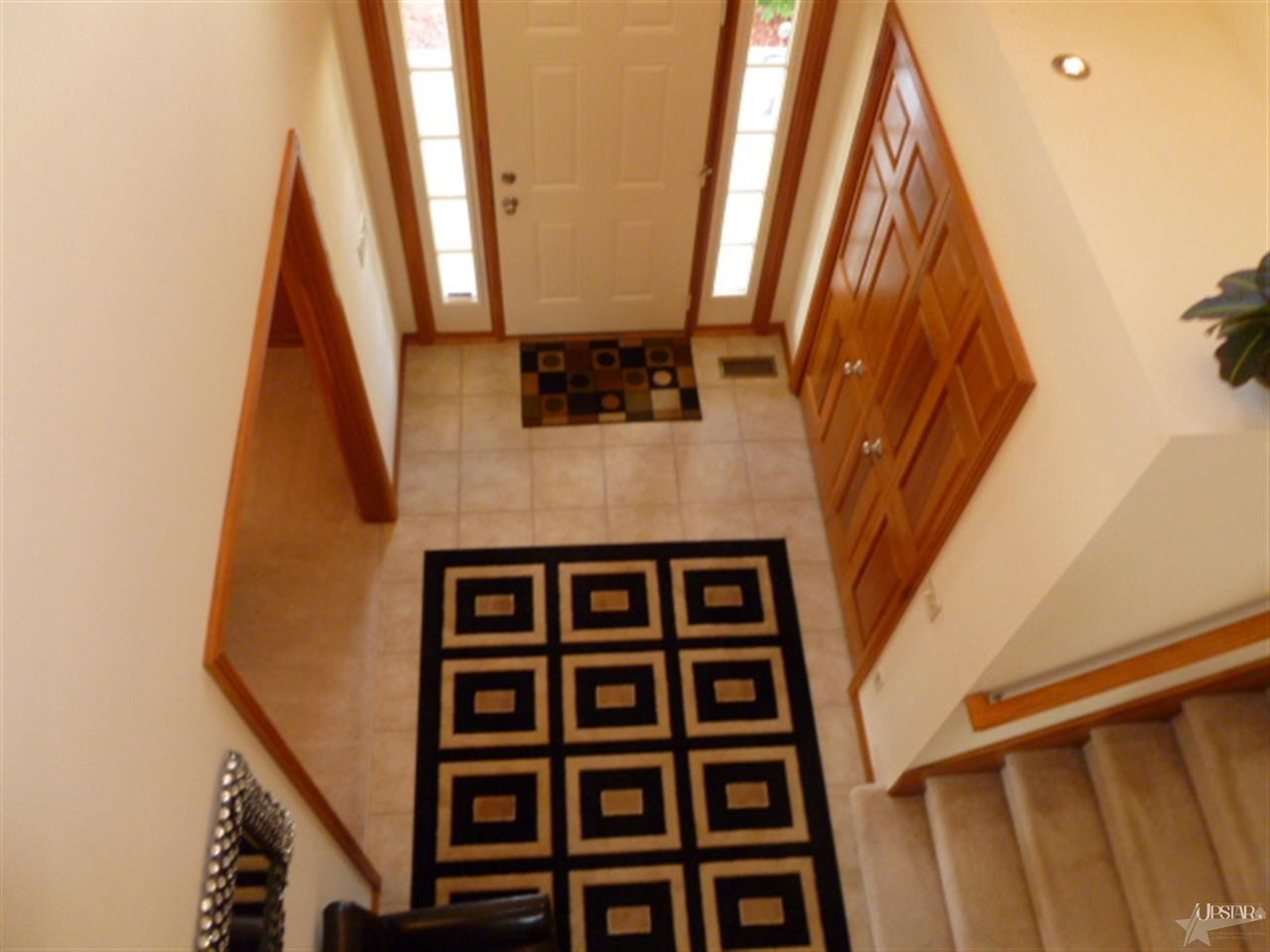 8801 Deercrossing, Fort Wayne, IN 46818 photo 2