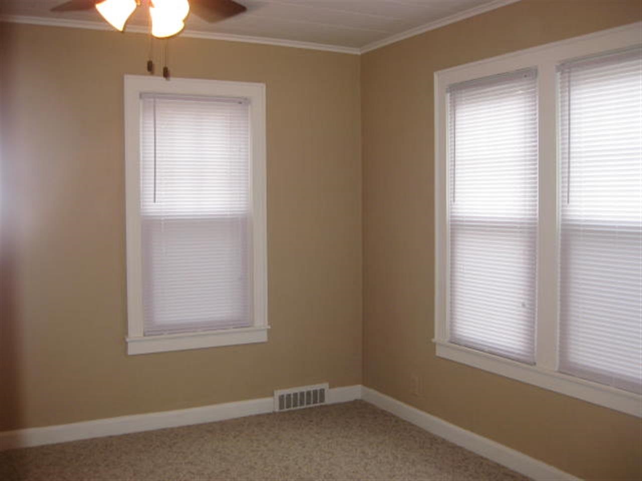 400 Main Ave, Frankfort, IN 46041 photo 4