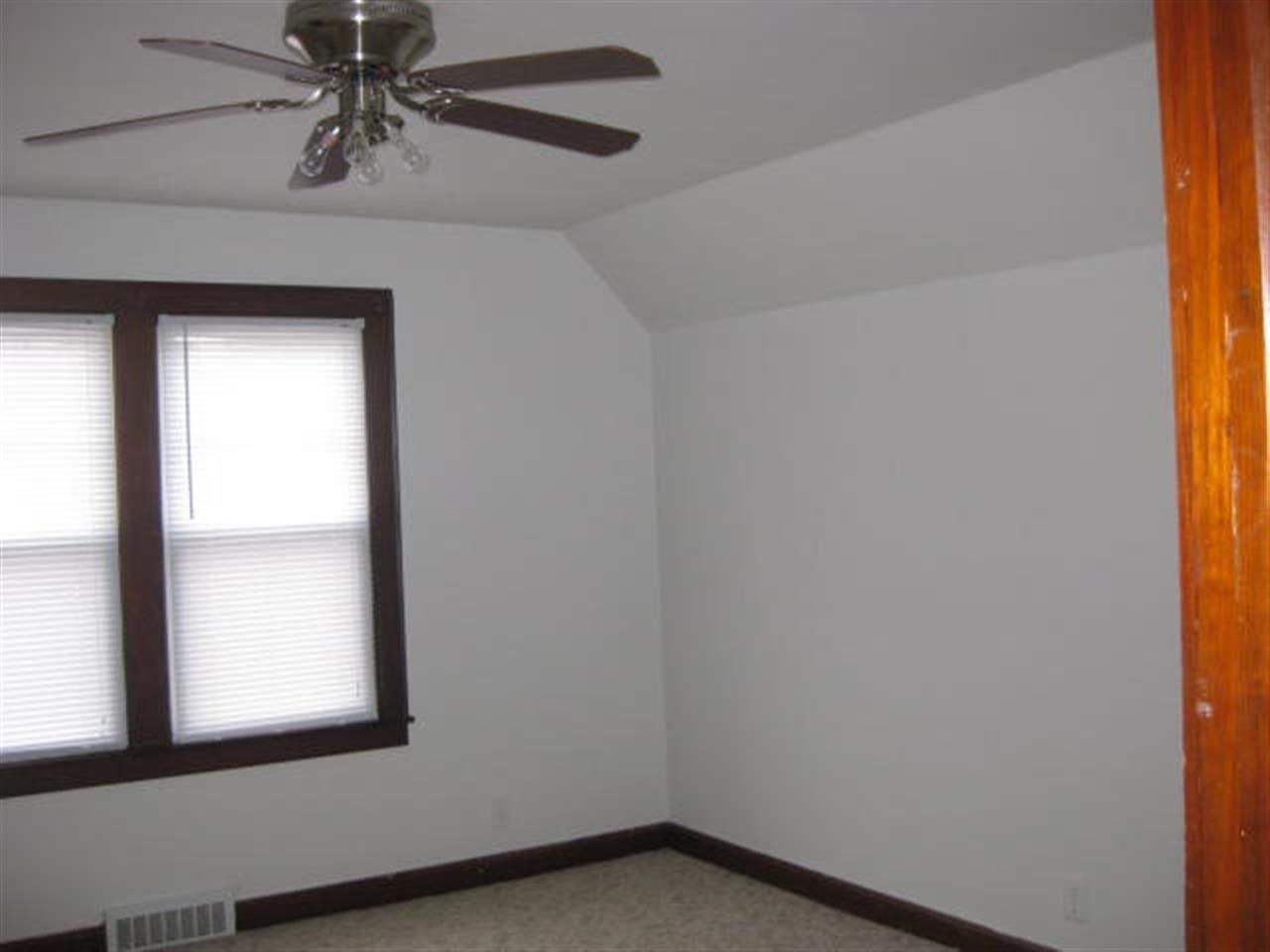 400 Main Ave, Frankfort, IN 46041 photo 9