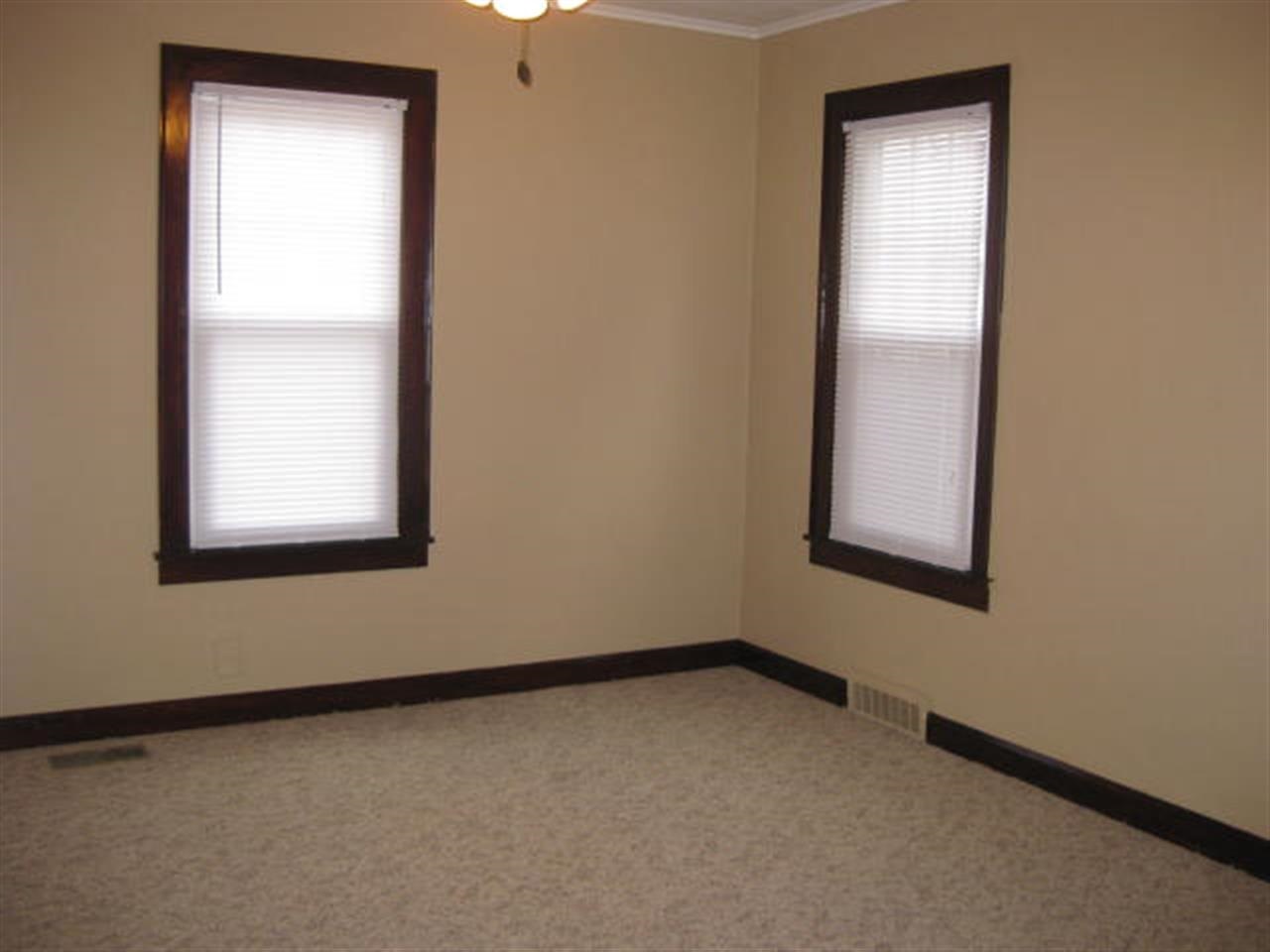 400 Main Ave, Frankfort, IN 46041 photo 7