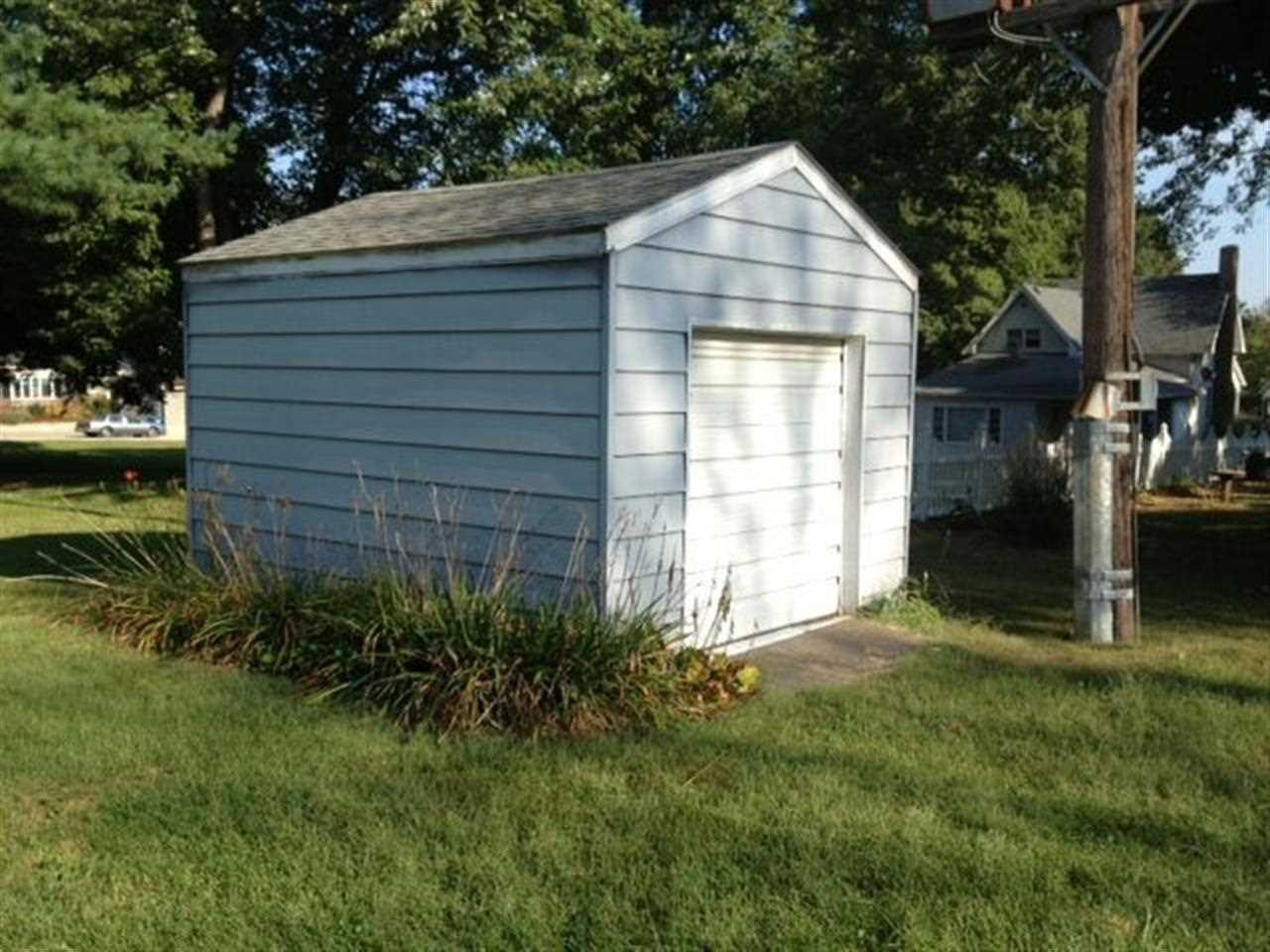 514 E Pike St, Attica, IN 47918 photo 20