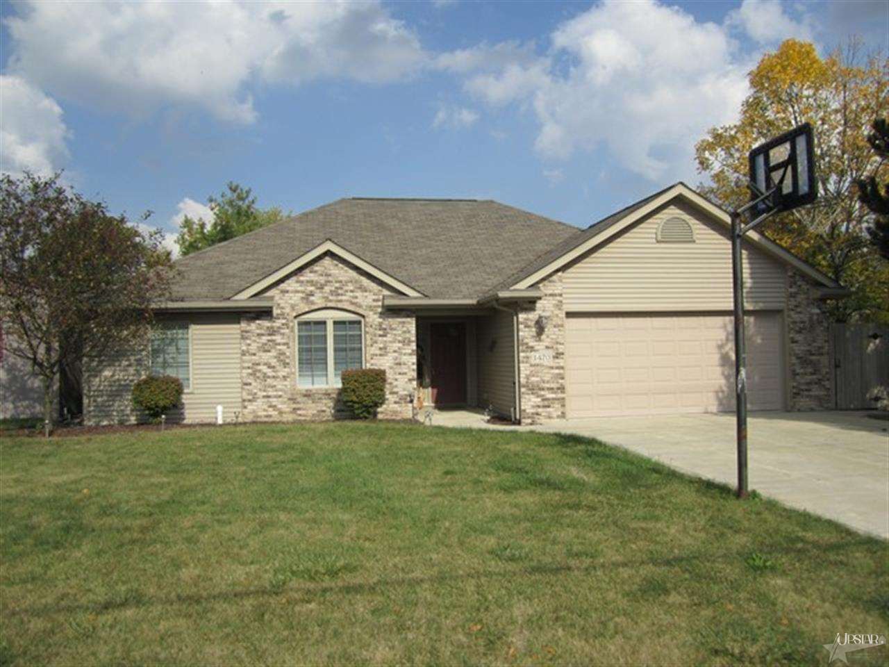 1470 Old Brick Rd, Auburn, IN 46706 photo 1