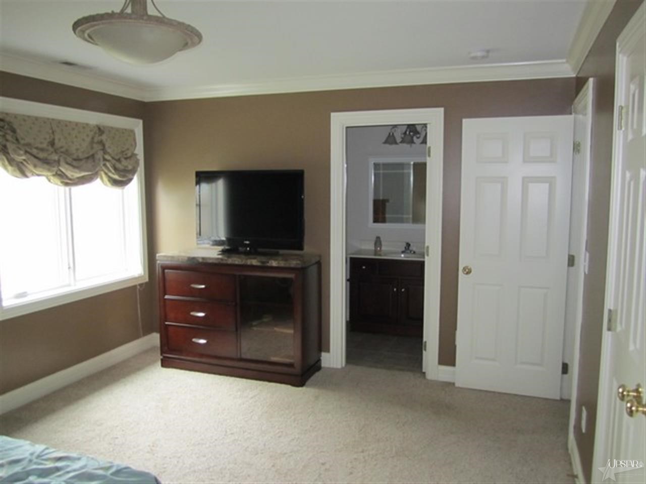 1470 Old Brick Rd, Auburn, IN 46706 photo 10