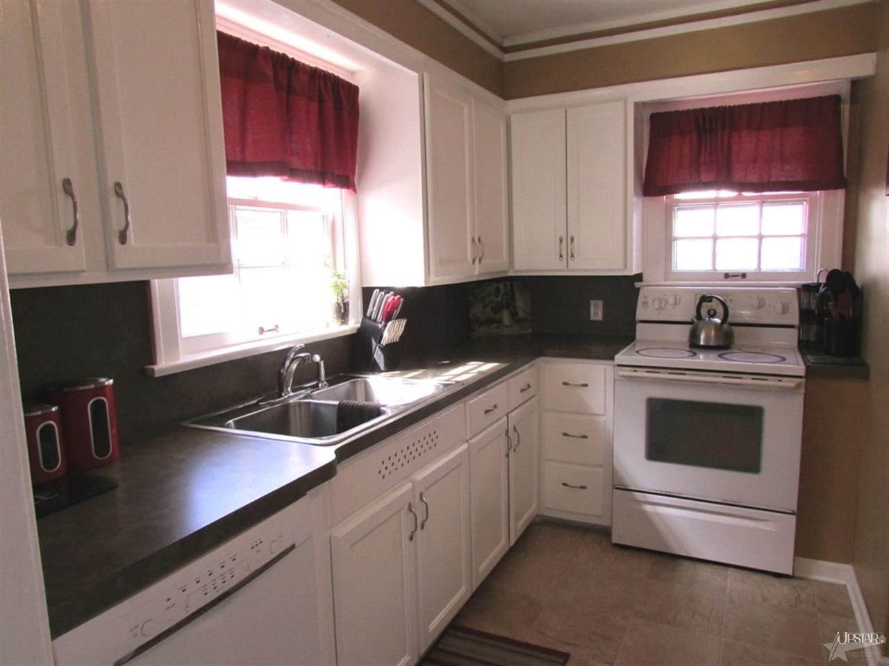 2415 Hubertus Ave, Fort Wayne, IN 46805 photo 9