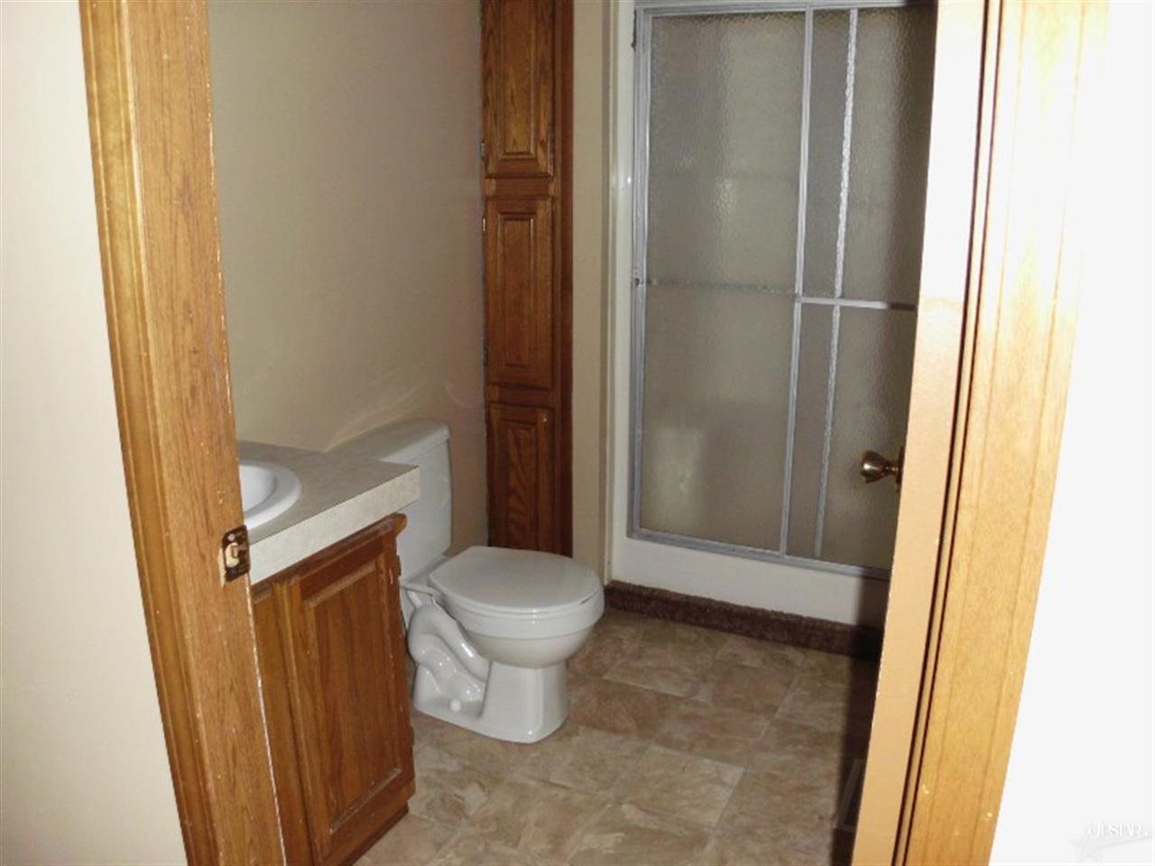 9215 E 430 S, Wolcottville, IN 46795 photo 5