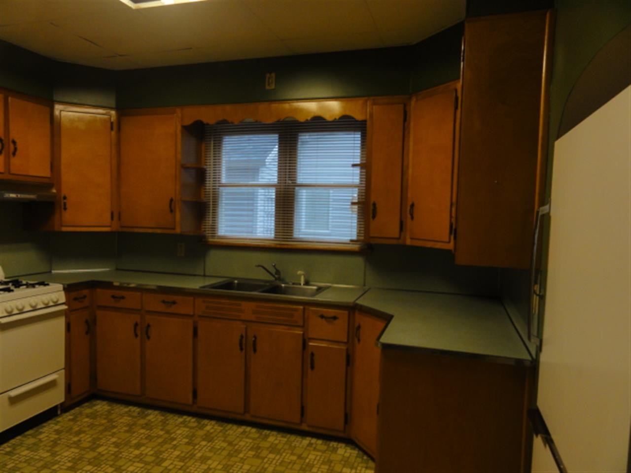 512 N Wilson St, Delphi, IN 46923 photo 7