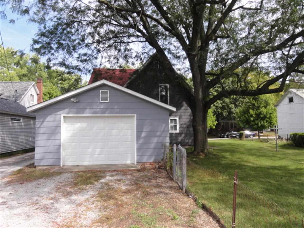 512 N Wilson St, Delphi, IN 46923 photo 3