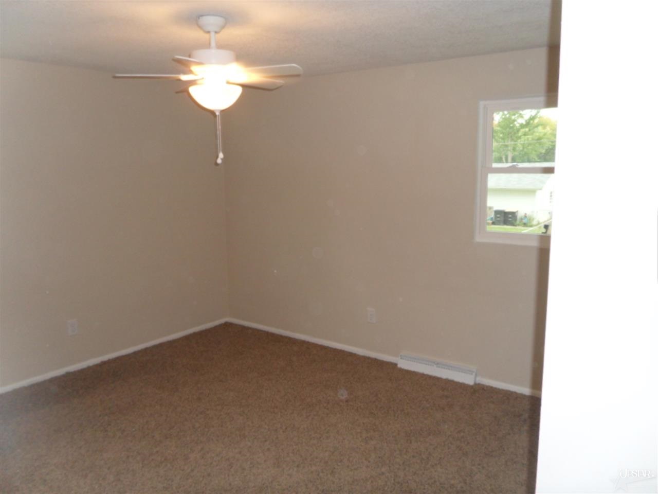 5025 Christofer Ln, Fort Wayne, IN 46806 photo 12