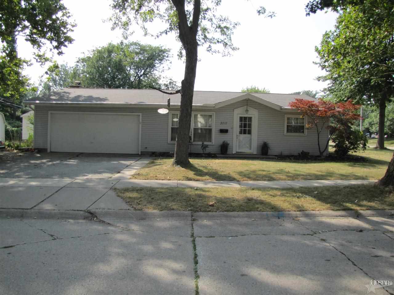 3015 Farnsworth Dr, Fort Wayne, IN 46815 photo 2