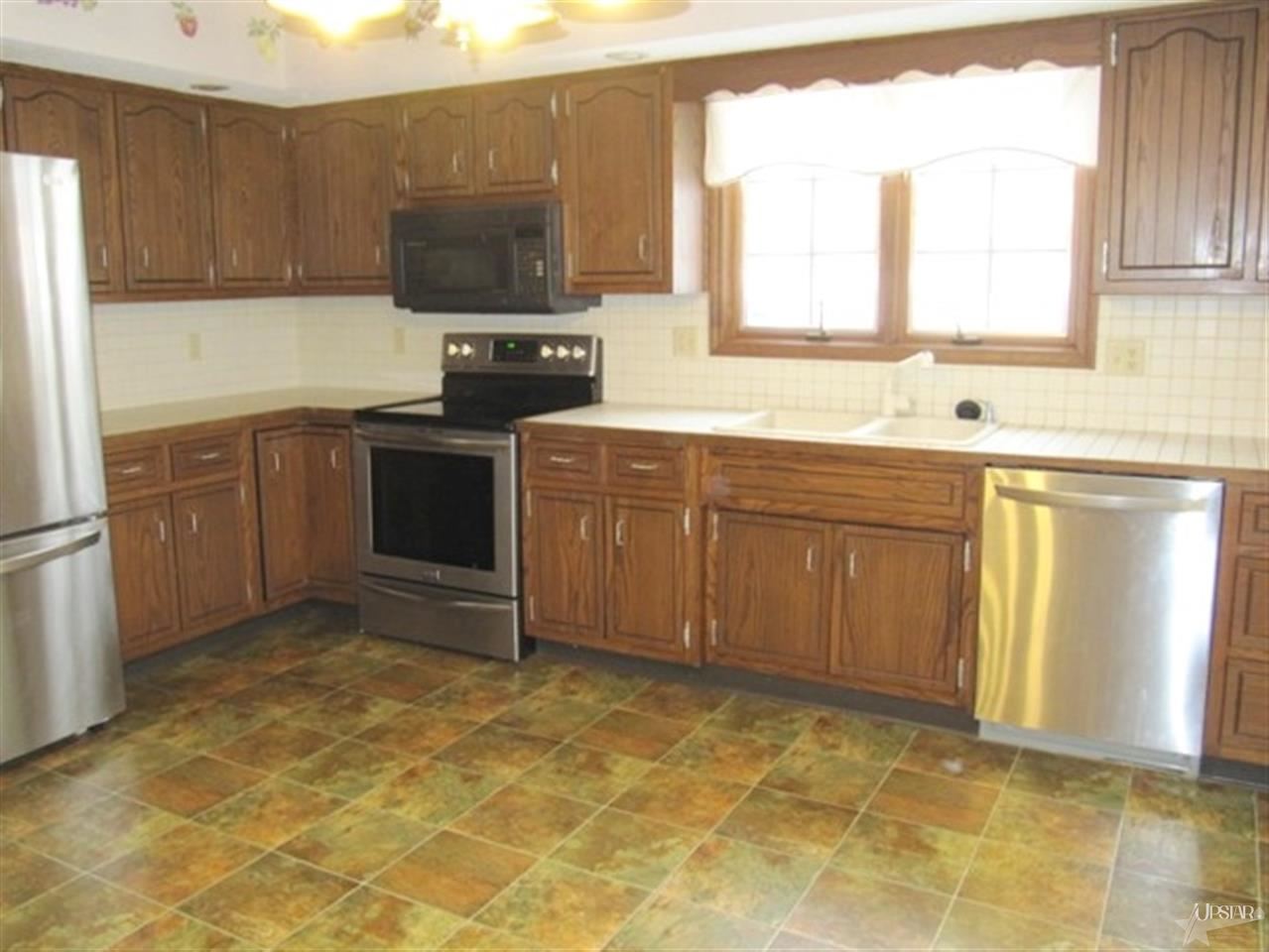3430 Elwood Dr, Fort Wayne, IN 46815 photo 9