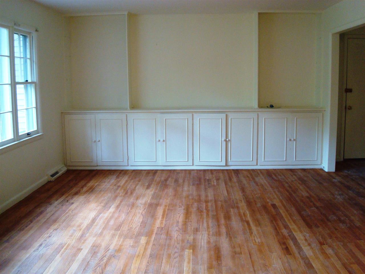 120 N Hampton Ct, Bloomington, IN 47408 photo 5