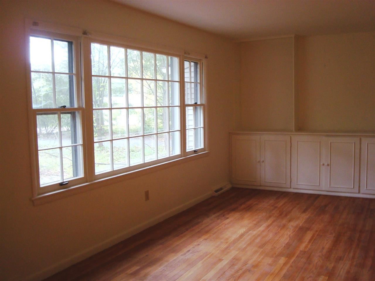 120 N Hampton Ct, Bloomington, IN 47408 photo 3