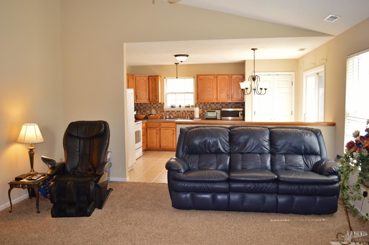 8326 Castle Pines Pl, Fort Wayne, IN 46835 photo 6