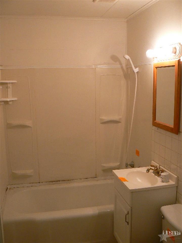 416 W Fairfax Ave, Fort Wayne, IN 46807 photo 8