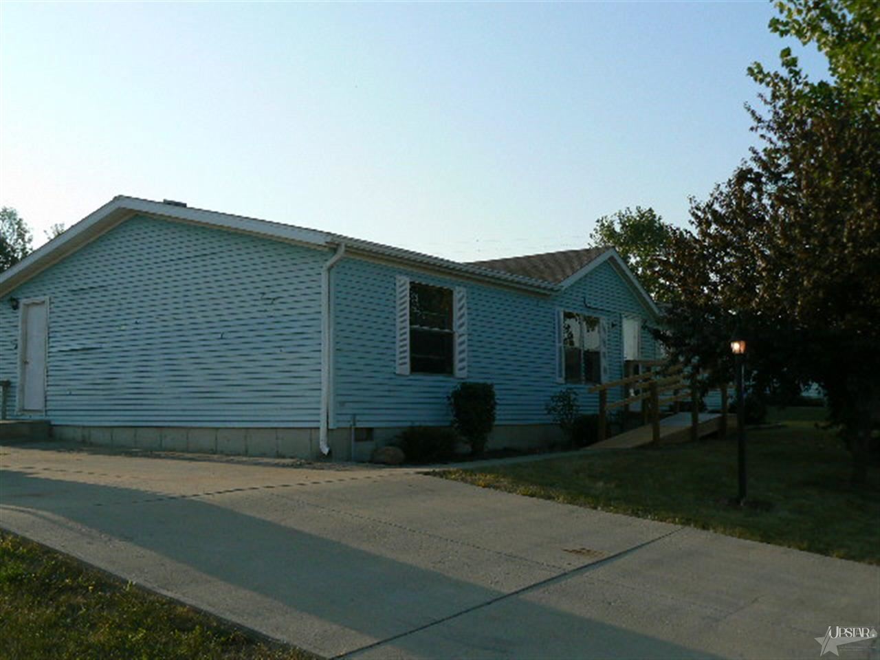 10216 Adobe Ct, Fort Wayne, IN 46825 photo 1