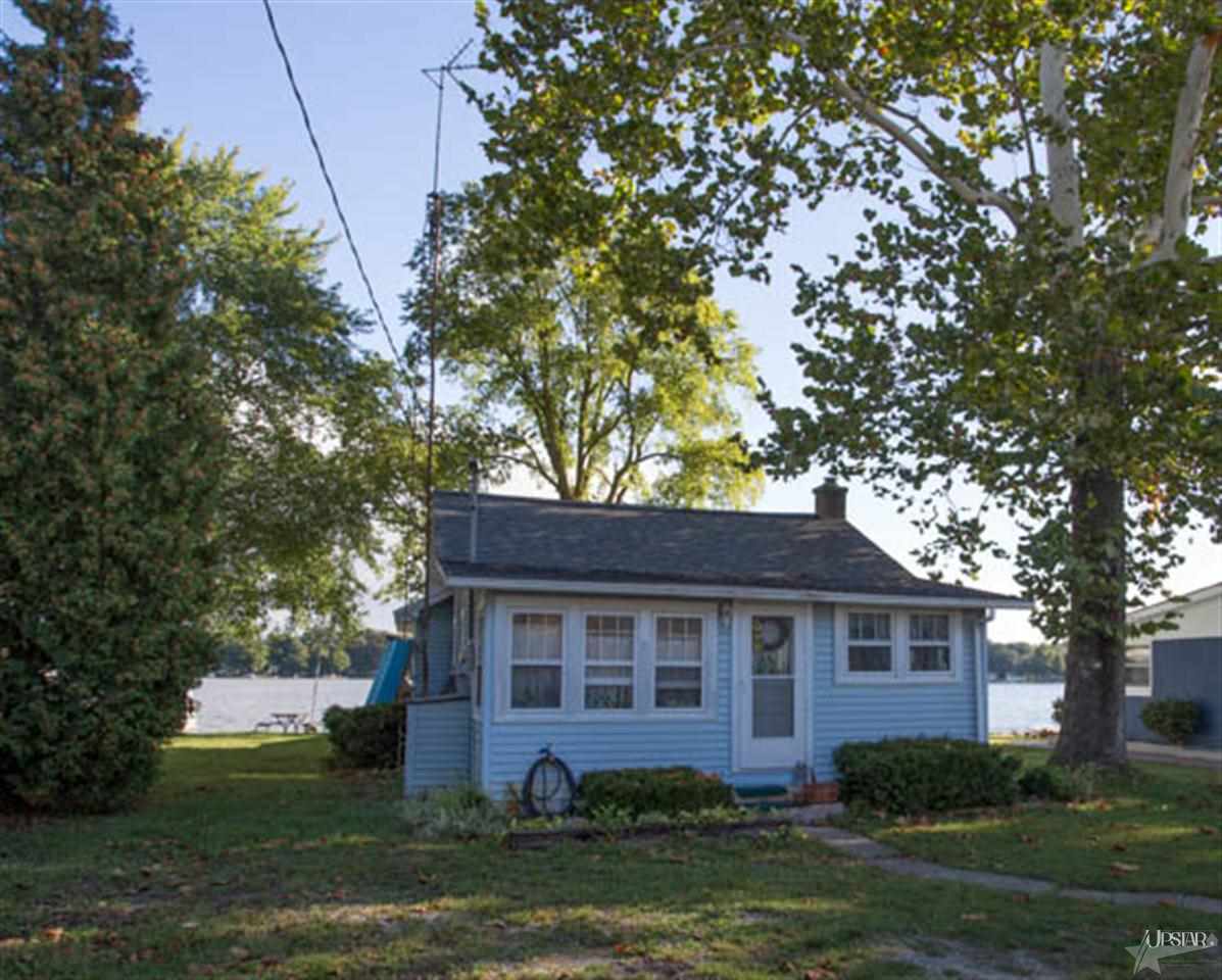 2730 W Sycamore Dr, Columbia City, IN 46725 photo 2