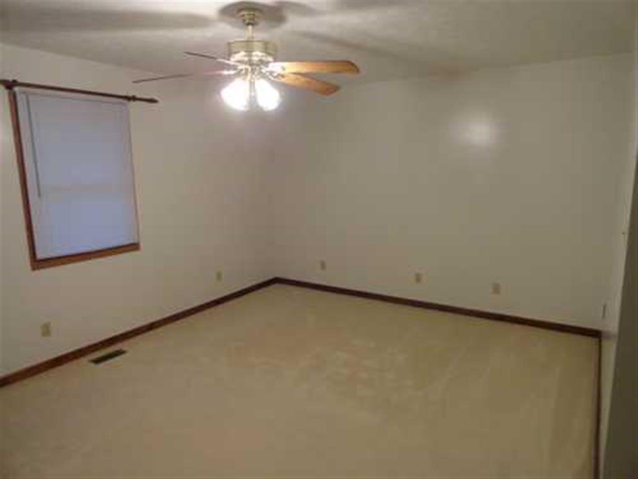 3403 Westward Rd, Spencer, IN 47460 photo 15