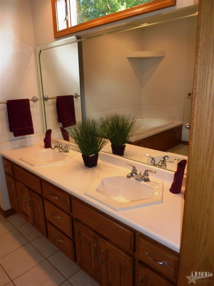 5398 S 980 E, Wolcottville, IN 46795 photo 11