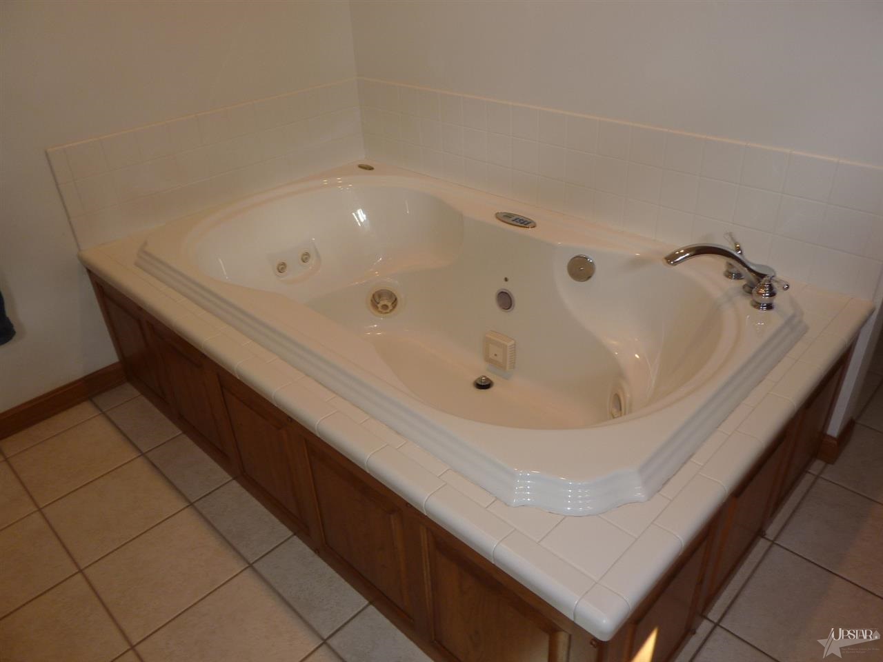 5398 S 980 E, Wolcottville, IN 46795 photo 12